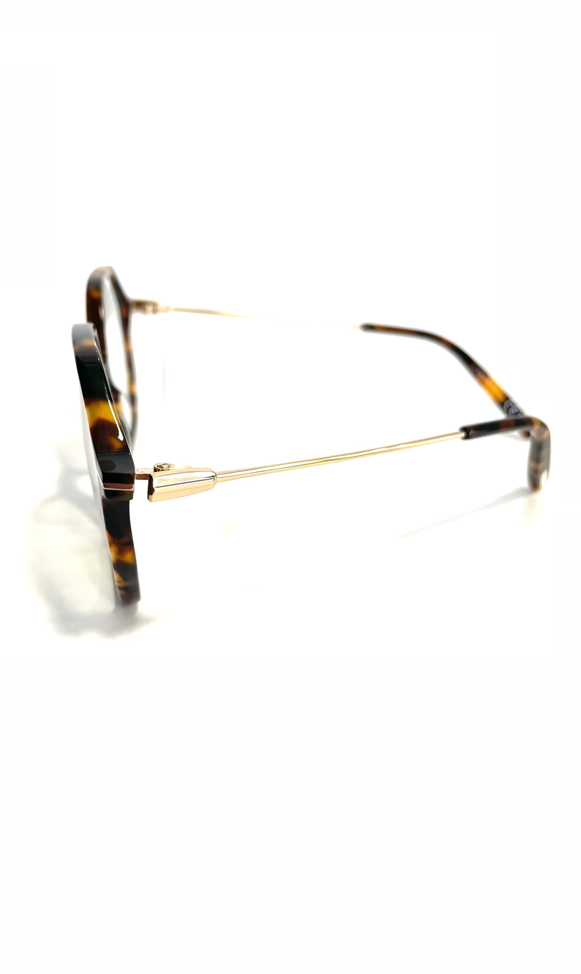 Lunettes écaillées