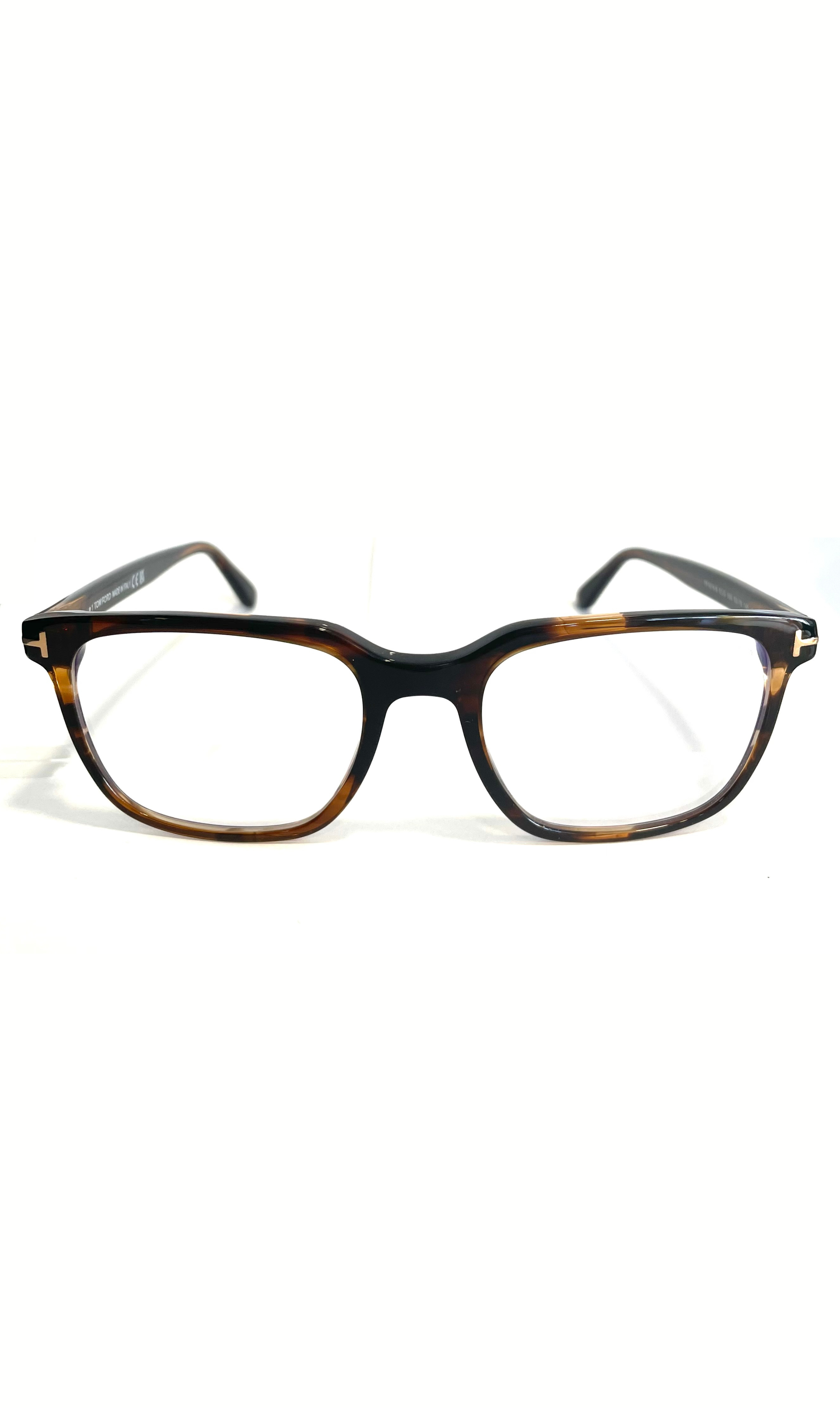 Lunettes écaillées