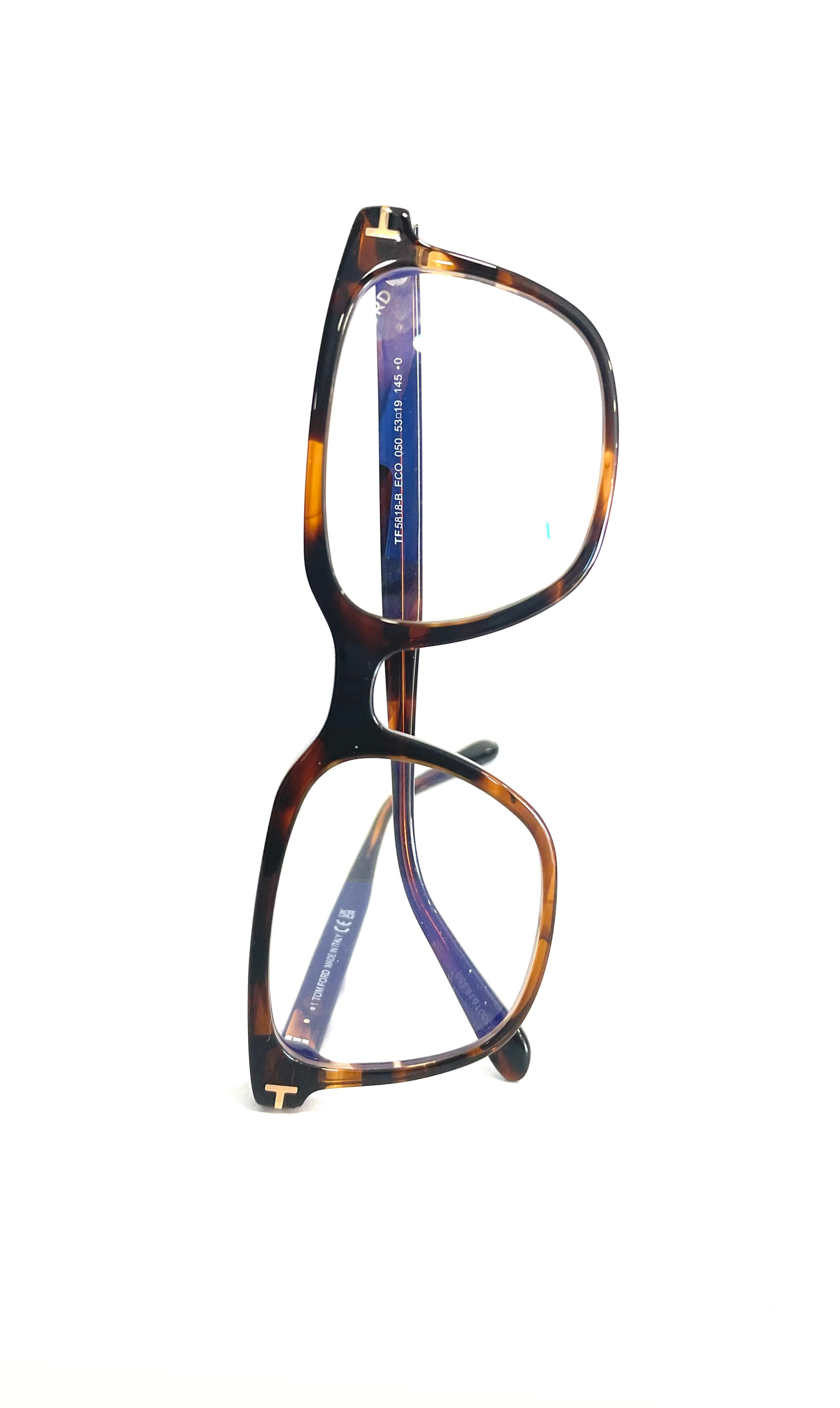 Lunettes écaillées